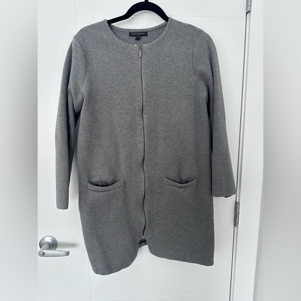 Banana Republic Women's  Long Full Zip Sweater Cardigan Gray